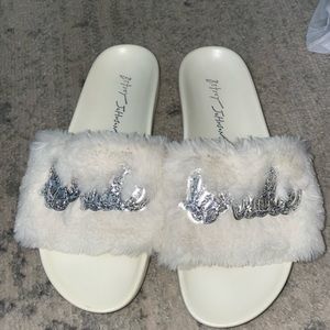 Betsy Johnson bride shoes slippers slides white